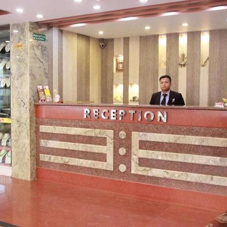 Mahadev Hotel Kathmandu Bagian luar foto