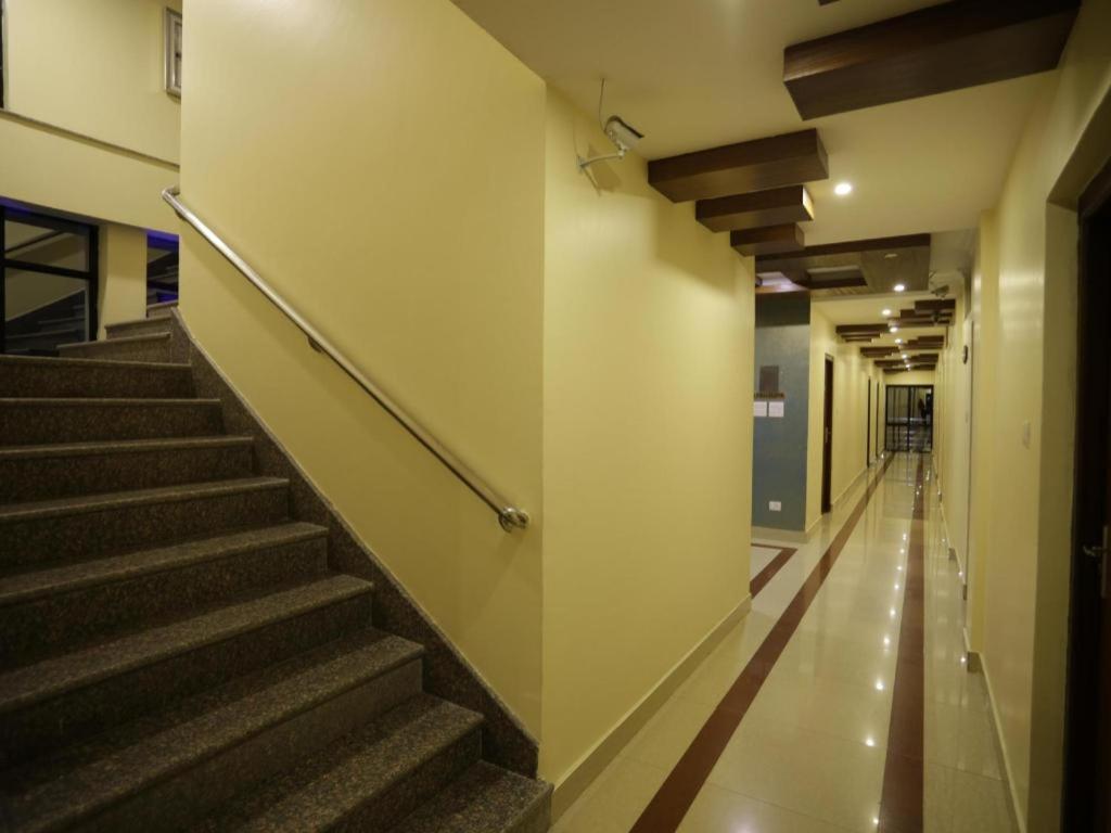 Mahadev Hotel Kathmandu Bagian luar foto