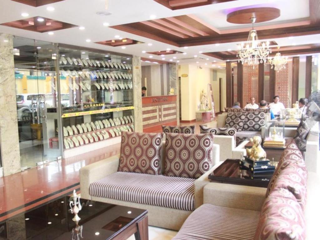 Mahadev Hotel Kathmandu Bagian luar foto