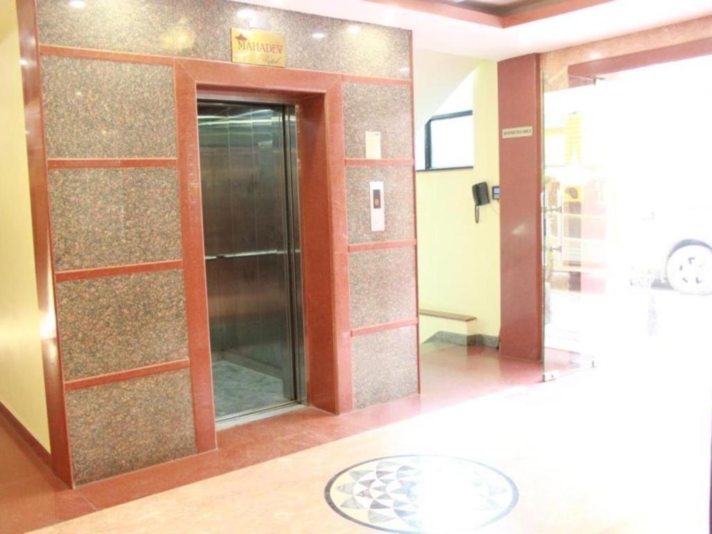 Mahadev Hotel Kathmandu Bagian luar foto